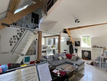 APPARTEMENT 2 PIECES EN DUPLEX DOMAINE DU PIPLE