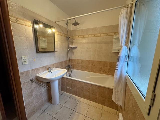 Appartement 2 pièces en location à FOLELLI