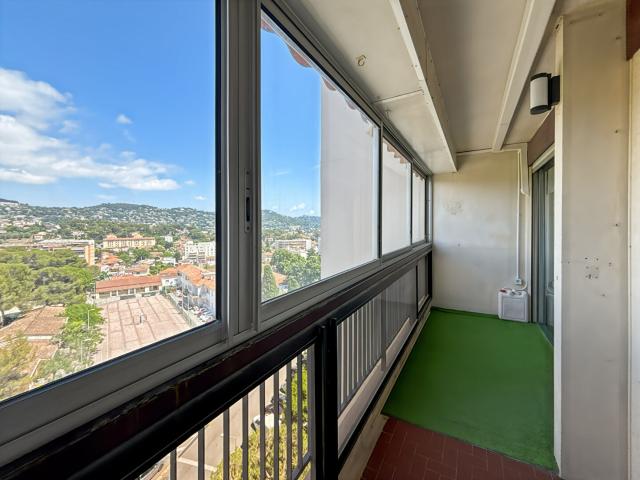 Appartement 2 pièces Le Cannet 57.16m² 1200€ à louer l'Adresse