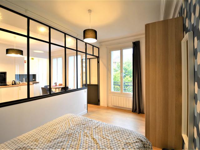 Appartement 2 pièces Le Kremlin Bicêtre 32.99m² 1180€ à louer