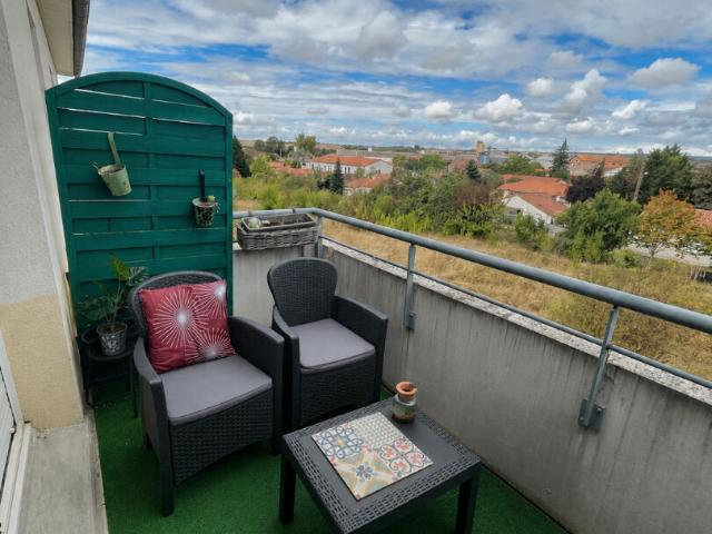 Appartement 2 pièces L'Isle Jourdain 42.67m² 530€ à louer
