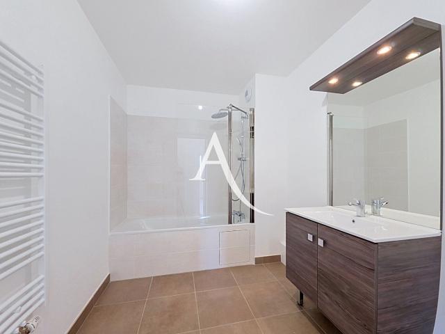 Appartement 2 pièces Louviers 71.12m² 821€ à louer l'Adresse