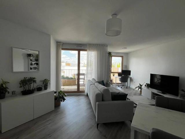 Appartement 2 pièces meublé 52 m² – Balcon – Parking – Poissy Rouget de l’Isle
