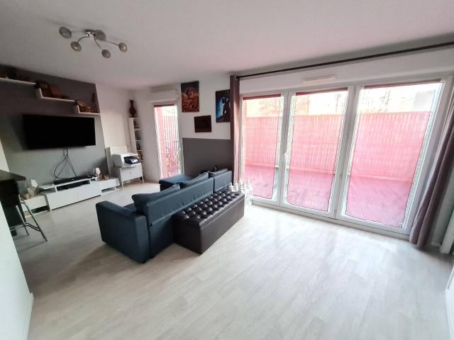 Appartement 2 pièces meublé avec terrasse