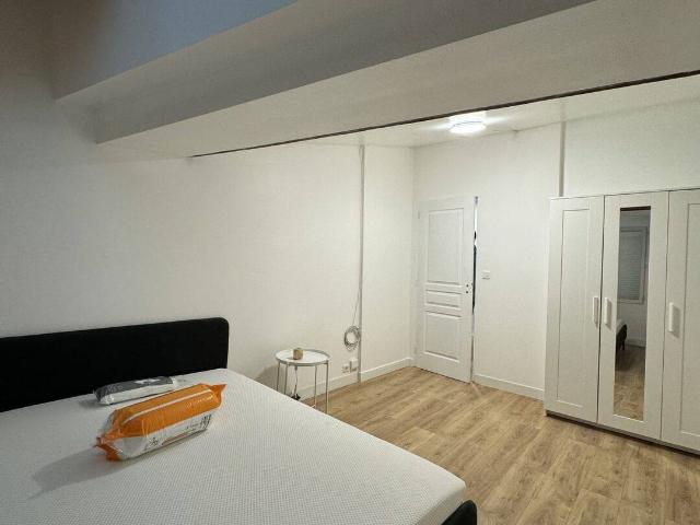 APPARTEMENT 2 PIECES MEUBLE GENTILLY