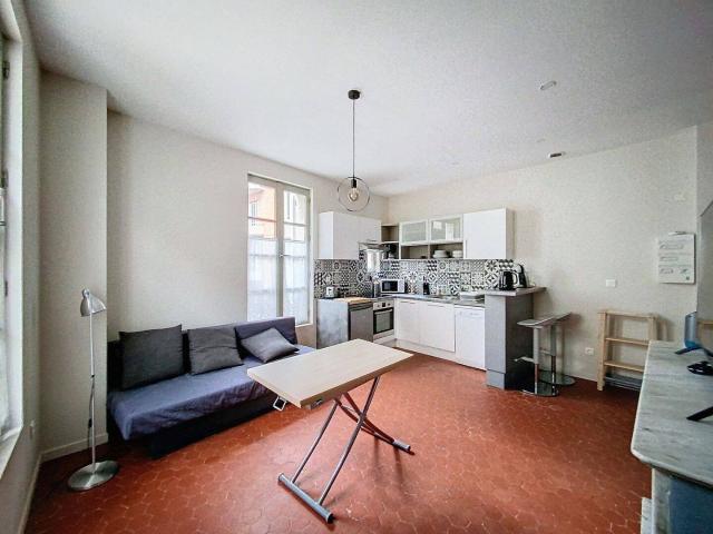 Appartement 2 pièces meublé Intra Muros