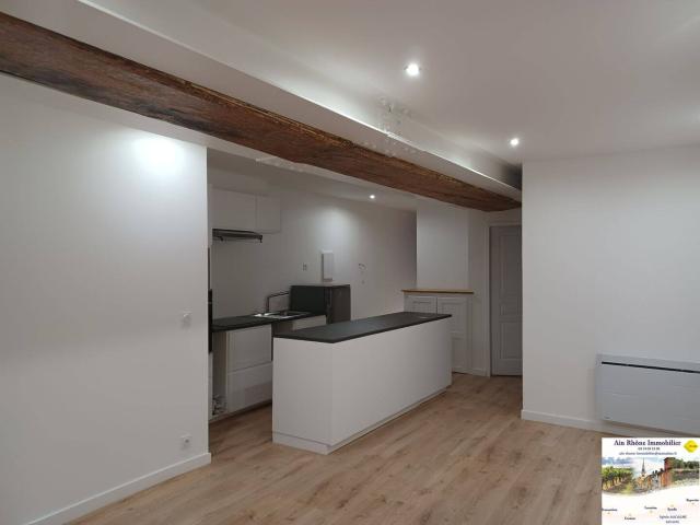 APPARTEMENT 2 pièces meublé, idéalement situé à proximité de Bel