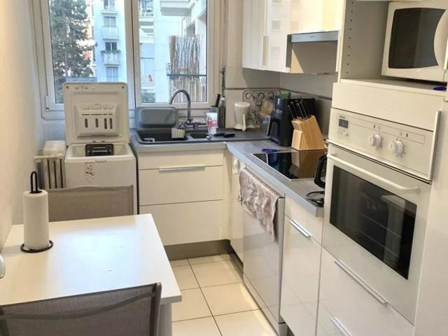 Appartement 2 pièces meublé – Rue Rennequin – Paris 17e