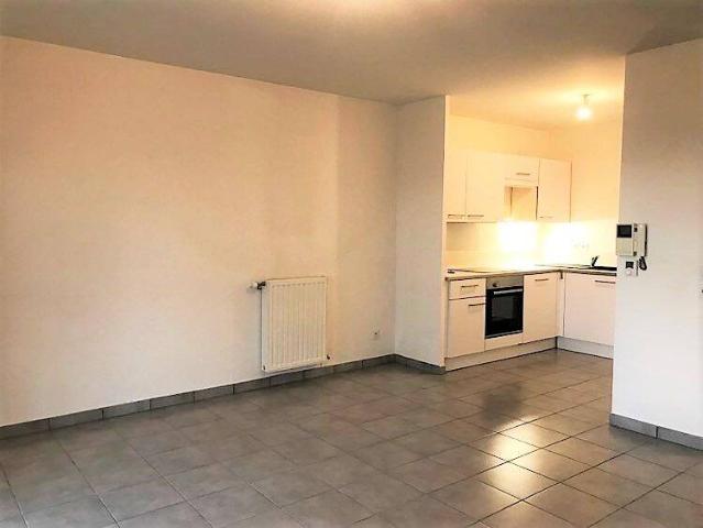 Appartement 2 pièces MEYZIEU