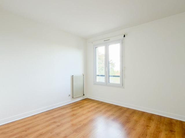 Appartement 2 pièces Montgeron 48.00m² 950€ à louer l'Adresse
