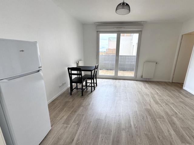Appartement 2 pièces Morangis 46.10m² 885€ à louer