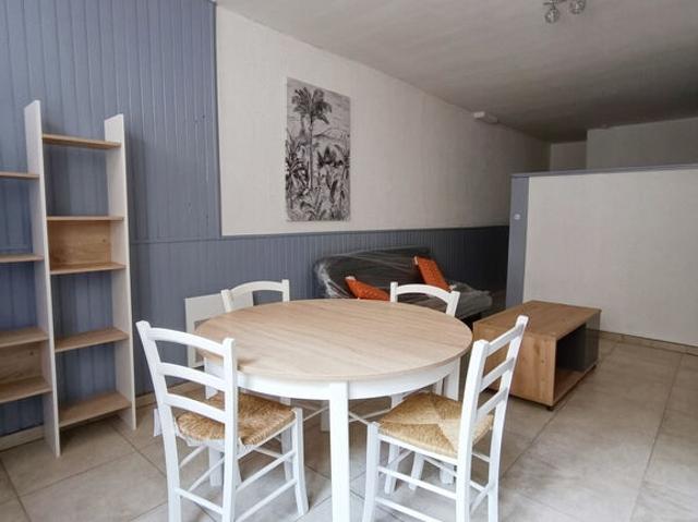 Appartement 2 pièces Narbonne 34.00m² 425€ à louer
