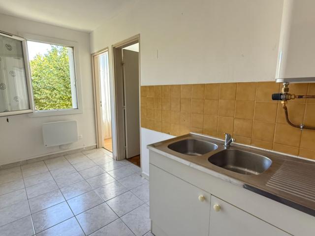 Appartement 2 pièces Nîmes 52.69m² 629€ à louer l'Adresse