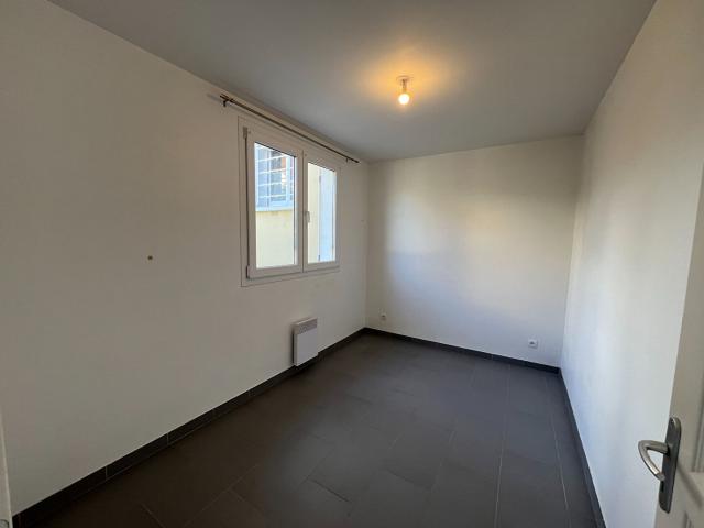 Appartement 2 pièces Ozoir la Ferrière 29.50m² 766€ à louer
