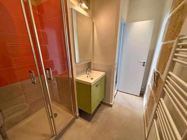 Appartement 2 pièces Paris 07 32.02m² 1770€ à louer l'Adresse