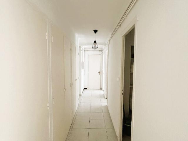 Location appartement 2 pièces, 46.23m², Perpignan