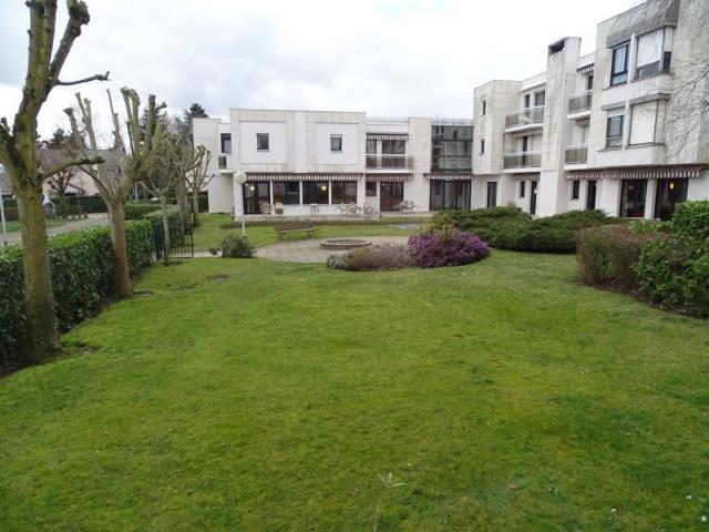 Appartement 2 pièces résidence avec services le chesnay ro
