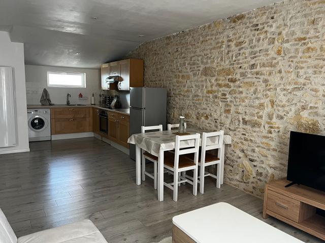 Appartement 2 pièces Rochefort 46.06m² 750€ à louer