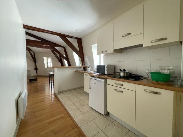 Appartement 2 pièces Saintes 50.62m² 630€ à louer l'Adresse