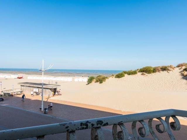 Appartement 2 slaapkamers met frontaal zeezicht te Koksijde