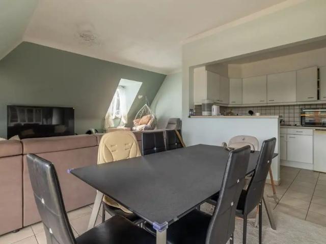 Appartement, 2 slpk, autostaanplaats in carport
