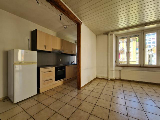 Appartement 2.5 pièces avec balcon