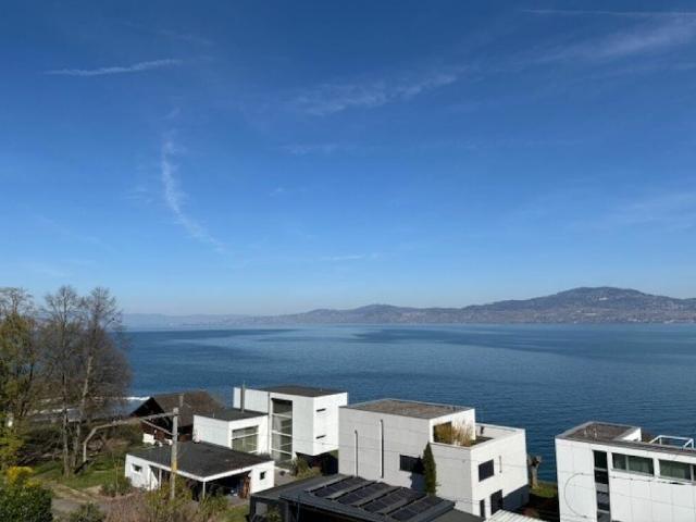 Appartement 2.5 pièces, balcon vue lac