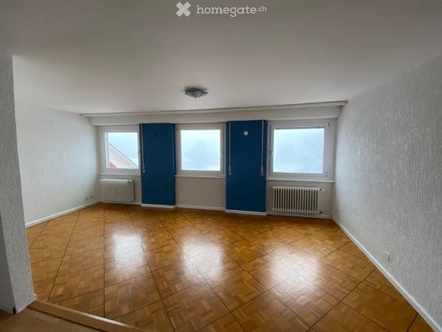 Appartement 2.5 pièces + 1 local en sous sol