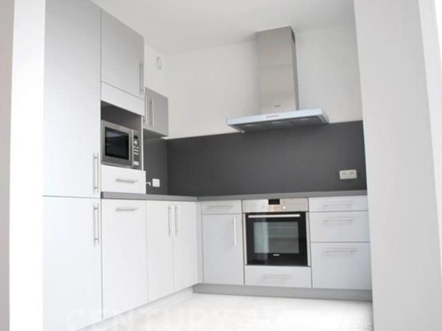 Appartement 2ch au 3ème étage avec grande terrasse Mons