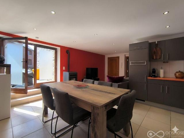 Appartement 2ch avec cour