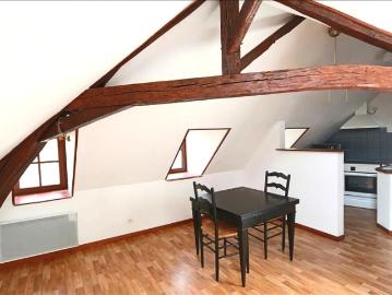 Appartement 2ème étage 29 m2 2 pièces Meublé