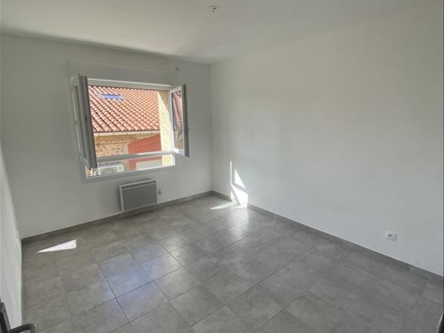 Appartement 2ème étage 60.44 m2 3 pièces Non meublé