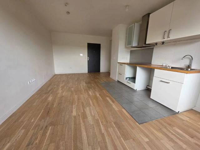 2P récent 41 m² bords de Seine