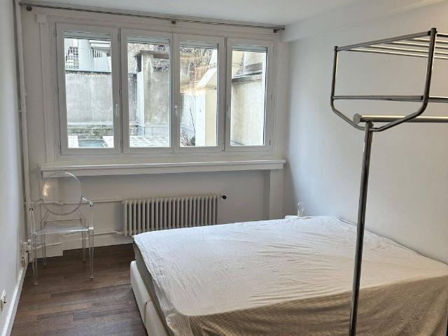Appartement 37m² très calme à deux pas des quais de Seine et du Grand Palais