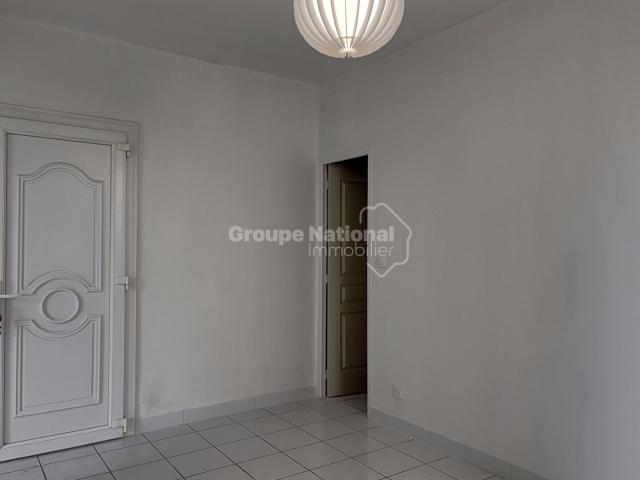 Appartement 34 m² Berre L Etang 2 pièces en Centre ville avec Garage, Berre l etang