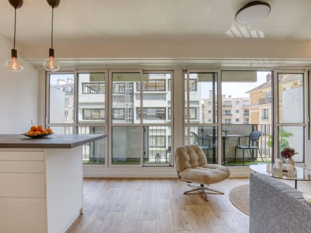Appartement 35 m², bail civil société uniquement, Paris 15e