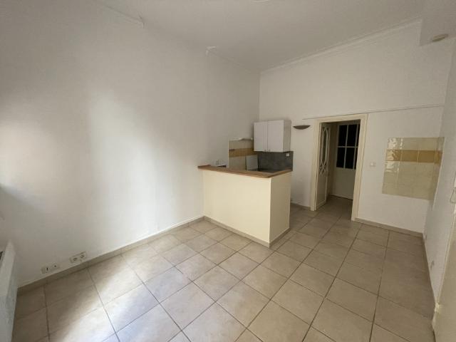 Appartement 39.58 m² 2 Pièces Nîmes 30000