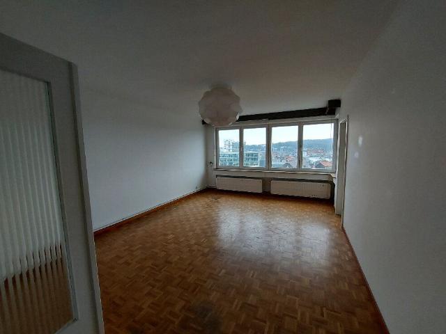 Appartement 3 Ch. lumineux 3 balcons