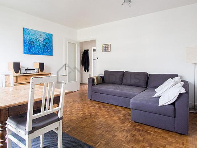 Appartement 3 chambres meublé avec ascenseur, concierge et place de parking en option Buttes Chaumont Paris 19°