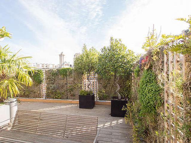 Appartement 3 chambres meublé avec garage, terrasse et ascenseur Trocadéro Paris 16°
