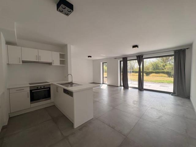 Appartement 3 chambres avec grande terrasse – Ecaussinnes