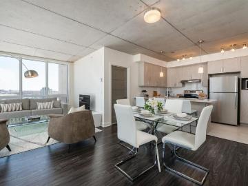 Appartement 3 chambres à louer Laval à Axial Towers