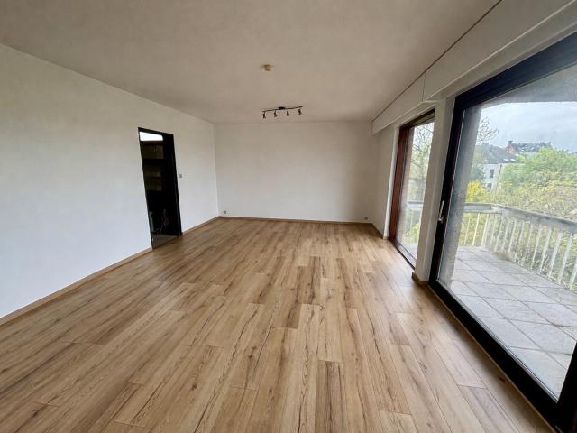 APPARTEMENT 3 CHAMBRES BALCON ET CAVE à 7000 Mons