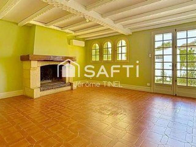 Appartement 3 chambres, Breuillet Poitou 17920 DS104371901