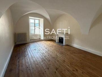 Appartement 3 chambres, Cahors Midi 46000 ES102251791