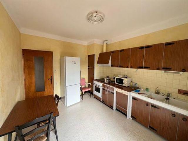 Appartement 3 chambres, Forcalquier Provence 04300 ES98762614
