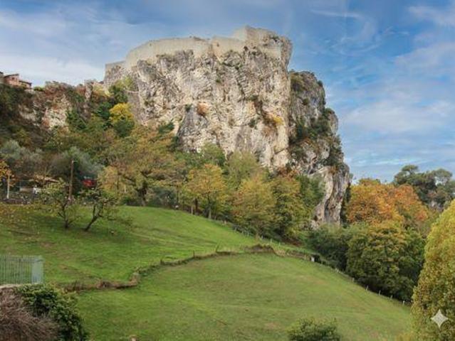 Appartement 3 chambres, Gilette Provence 06830 ES98172795