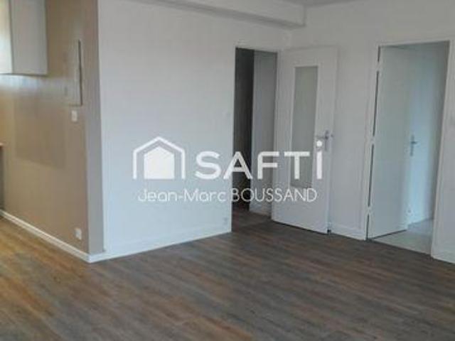 Appartement 3 chambres, La Clayette Bourgogne 71800 DS100424471
