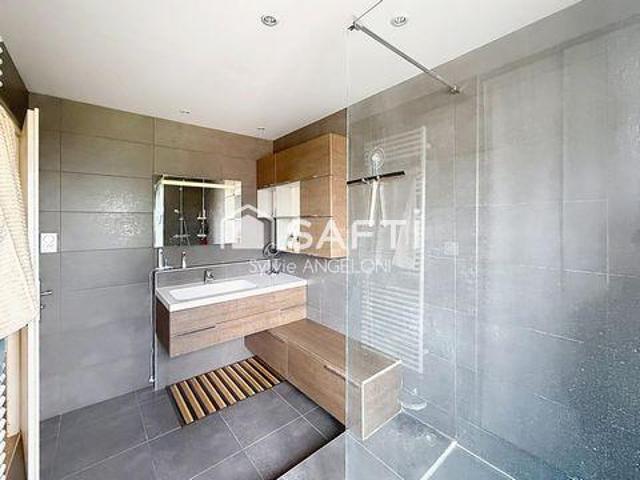 Appartement 3 chambres, La Tour Rhône 38110 ES102706253