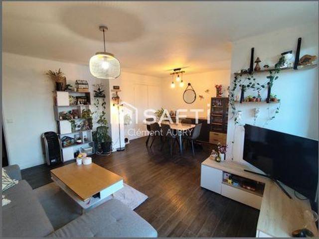 Appartement 3 chambres, Laval Pays de la Loire 53000 DS104005908